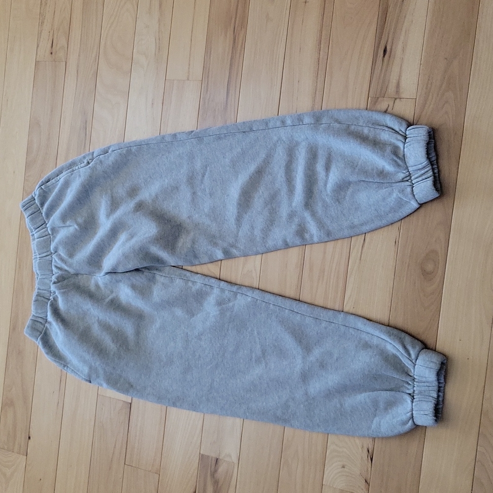 Brandy Melville gray sweat pants